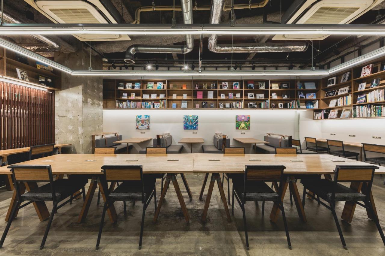 Helio Hostel Sapporo Bagian luar foto